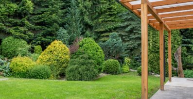 Commercial greenhouse structure